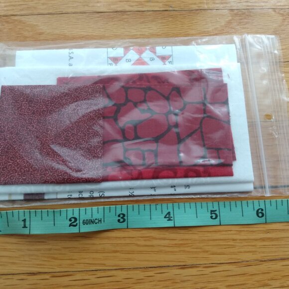 Quilt Block Sewing Pattern Kit with Fabric "Maple Star" Shop Hop July 2014 - Picture 2 of 6